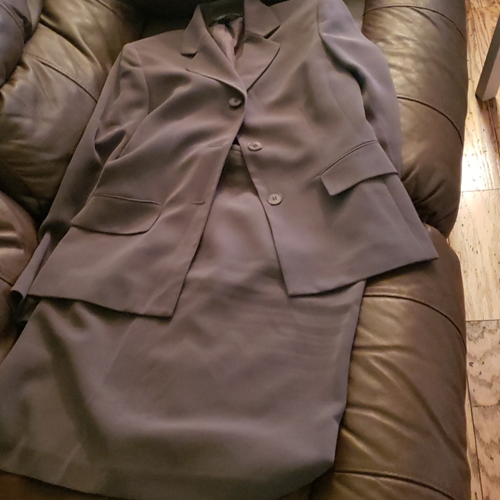 Suit